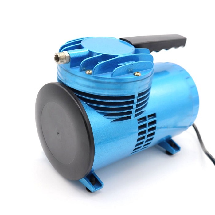 Mini Air Compressor Spraying For Painting On Wall